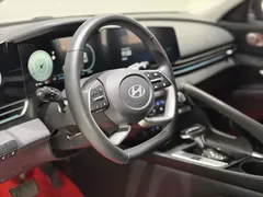 2023 Hyundai Elantra 1.5L CVT TOP Flagship — фото 7