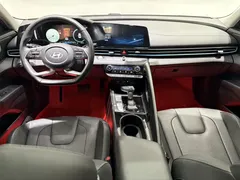 2023 Hyundai Elantra 1.5L CVT TOP Flagship — фото 8