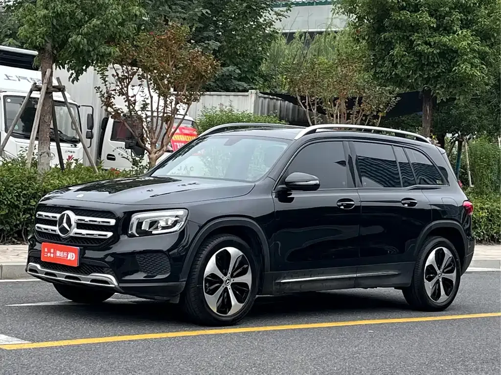 2022 Mercedes-Benz GLB 220 Fashion