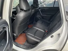 2022 Toyota RAV4 2.0L CVT 2WD Urban, белый — фото 5