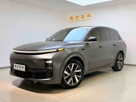 2023 Li Auto L8