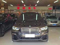 2022 BMW X5 40Li M Sport Package, чёрный — фото 2