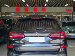 2022 BMW X5 40Li M Sport Package, чёрный — фото 4