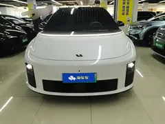 2025 Li Auto i6 4WD Standard, белый — фото 2