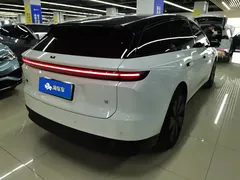 2025 Li Auto i6 4WD Standard, белый — фото 3