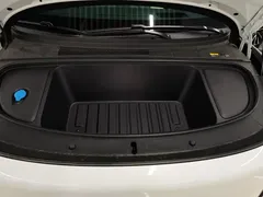 2025 Li Auto i6 4WD Standard, белый — фото 10