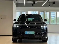 2025 Aito M8 EV Max+ 6-Seat Long Range 192-line Lidar, чёрный — фото 2