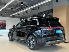2025 Aito M8 EV Max+ 6-Seat Long Range 192-line Lidar, чёрный — фото 5