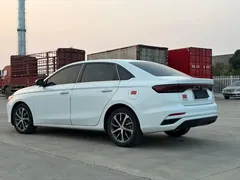 2023 Geely Emgrand 4th Gen Champion 1.5L CVT Premium, белый — фото 4