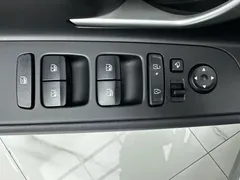 2023 Hyundai Elantra 1.5L CVT TOP Flagship — фото 15