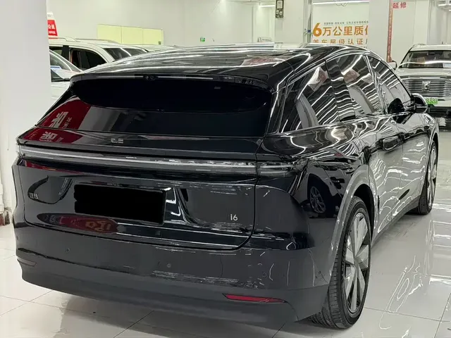 2026 Li Auto i6 4WD Standard EV