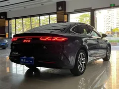 2024 BYD Qin L PHEV 80km Exceed — фото 7
