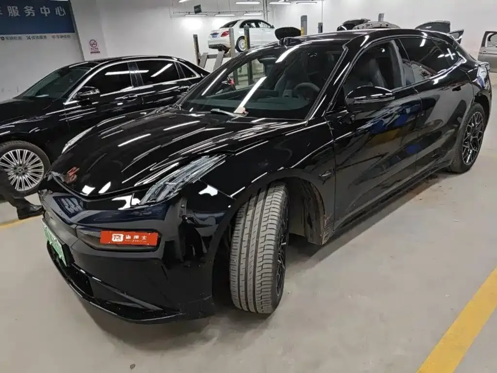 2024 Zeekr 001 ME 100kWh 4WD