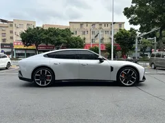2025 Xpeng P7 702 Long Range Ultra — фото 23