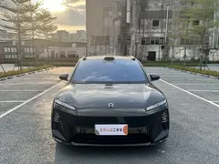 2025 Nio ET5T Shadow Limited 100kWh Touring, чёрный — фото 2