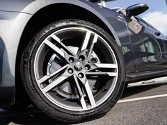 2022 Audi A4L 40 TFSI Fashion — фото 12