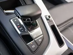 2022 Audi A4L 40 TFSI Fashion — фото 14