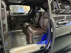 2023 Toyota Sienna 2.5L Hybrid Platinum, чёрный — фото 8