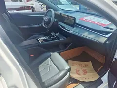 2023 Changan Raeton PLUS 1.5T DCT Luxury, белый — фото 10