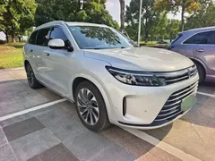 2024 Aito M7 1.5T RWD Plus 5-seat — фото 4