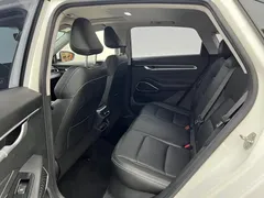 2022 Geely Emgrand 4th Gen 1.5L CVT Premium, белый — фото 2