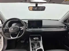 2022 Geely Emgrand 4th Gen 1.5L CVT Premium, белый — фото 3