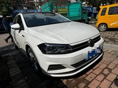 2021 Volkswagen Polo Plus 1.5L AT Colorful Tech, белый — фото 1