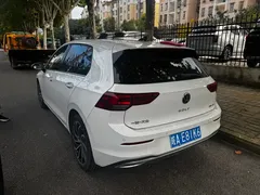 2021 Volkswagen Polo Plus 1.5L AT Colorful Tech, белый — фото 10