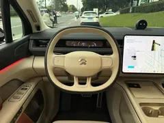 2026 Nio ES8 6-seat Executive Luxury, белый — фото 14