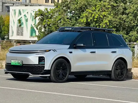 2024 Li Auto L6