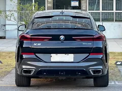 2022 BMW X6, чёрный — фото 5