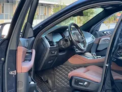 2022 BMW X6, чёрный — фото 8
