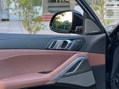 2022 BMW X6, чёрный — фото 12
