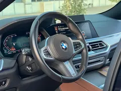 2022 BMW X6, чёрный — фото 13