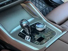 2022 BMW X6, чёрный — фото 14