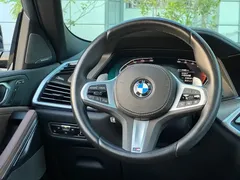 2022 BMW X6, чёрный — фото 18