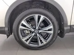 2021 Nissan Qashqai 2.0L CVT Luxury, белый — фото 17