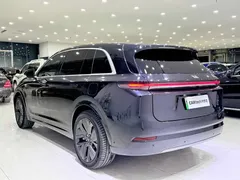 2024 Li Auto L7, чёрный — фото 4