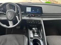 2021 Hyundai Elantra 1.5L CVT LUX Premium, белый — фото 6