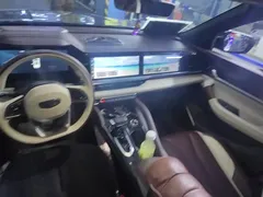 2021 Geely Monjaro 2.0TD DCT EVO 2WD Premium — фото 13