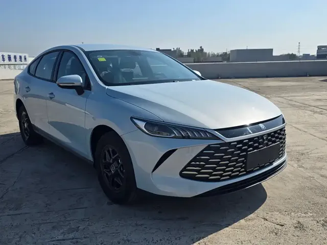 2026 BYD Qin PLUS DM-i PHEV 128km Entry