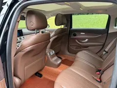 2022 Mercedes-Benz E-Class E 350 e L PHEV Sedan, чёрный — фото 11