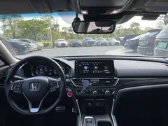 2022 Honda Accord 2.0L Hybrid — фото 3