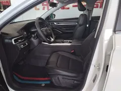 2022 Geely Emgrand 4th Gen 1.5L CVT Premium, белый — фото 6