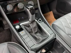 2023 Volkswagen Sagitar 300TSI DSG, белый — фото 9