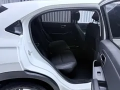 2023 Honda Vezel 1.5L CVT Tech, белый — фото 11