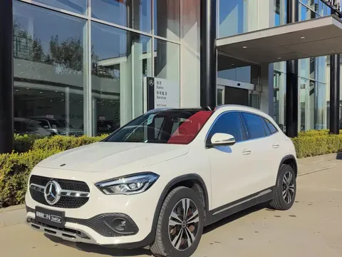 2020 Mercedes-Benz GLA 200
