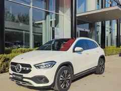 2020 Mercedes-Benz GLA 200, белый — фото 1