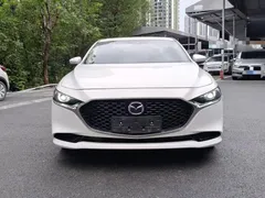 2021 Mazda 3 2.0L AT, белый — фото 3