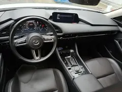 2021 Mazda 3 2.0L AT, белый — фото 10